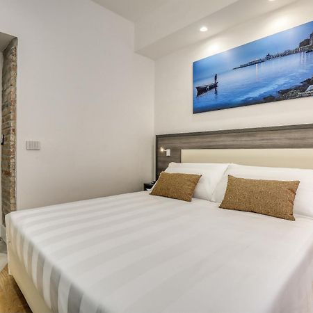 Gallery Suite Civitavecchia Room photo