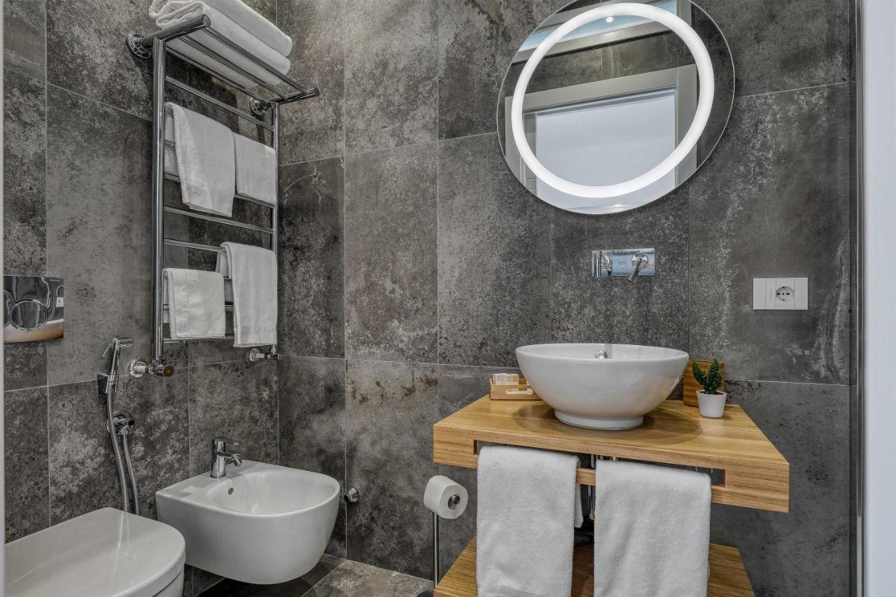 Gallery Suite Civitavecchia Exterior photo