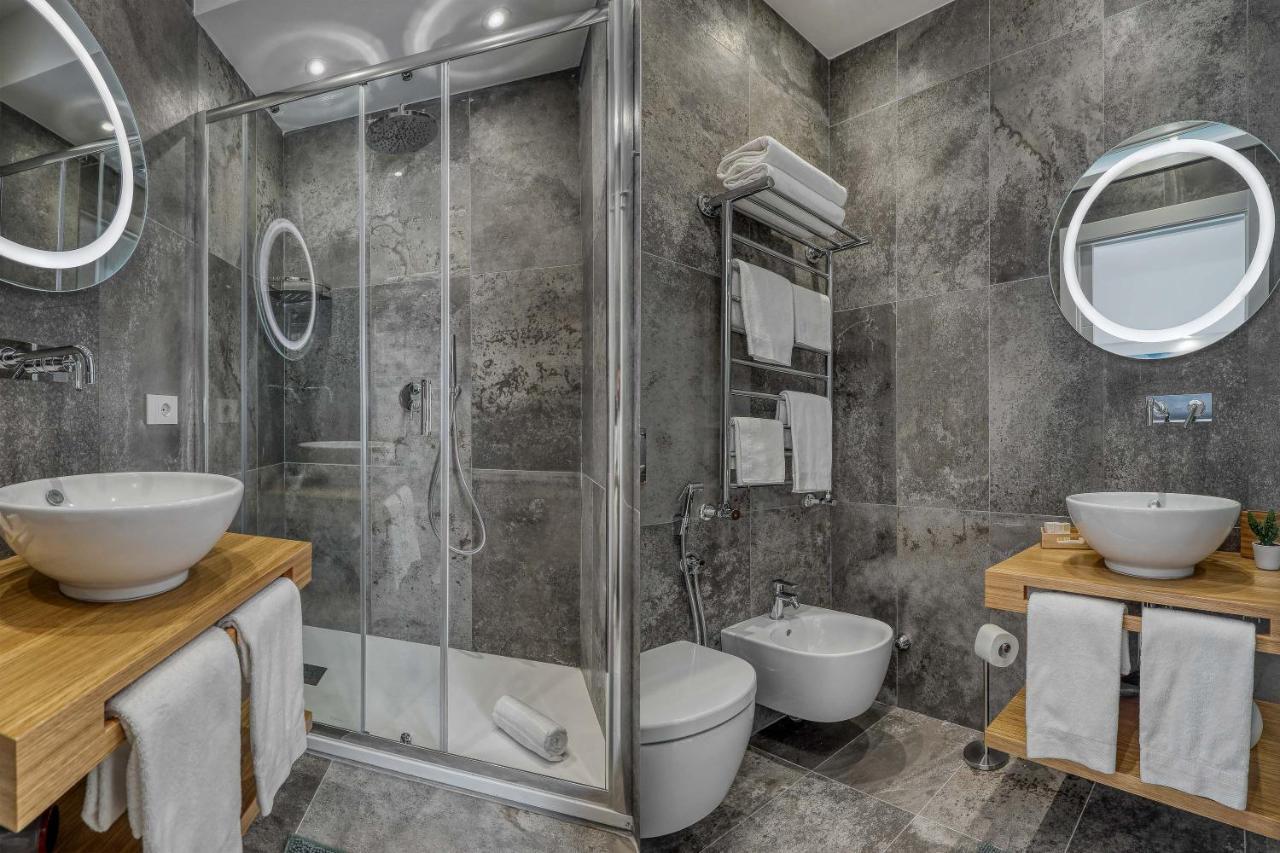 Gallery Suite Civitavecchia Exterior photo