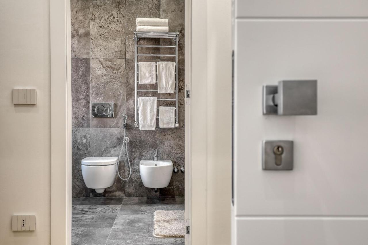 Gallery Suite Civitavecchia Exterior photo